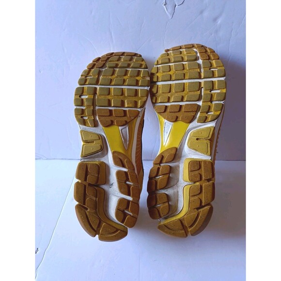 Nike Zoom Vomero 5 Shoes Men's 12.5 Yellow Cushioned Mesh - Picture 8 of 9